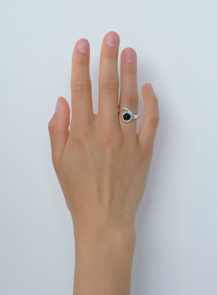Cadence ring