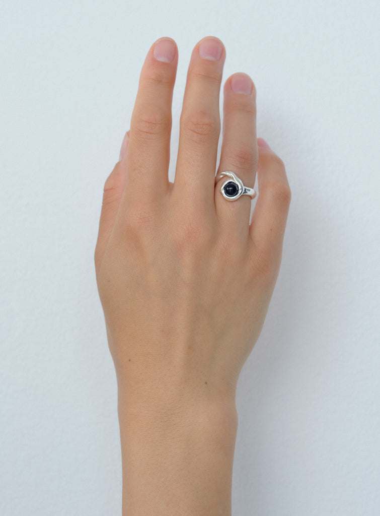 Cadence ring