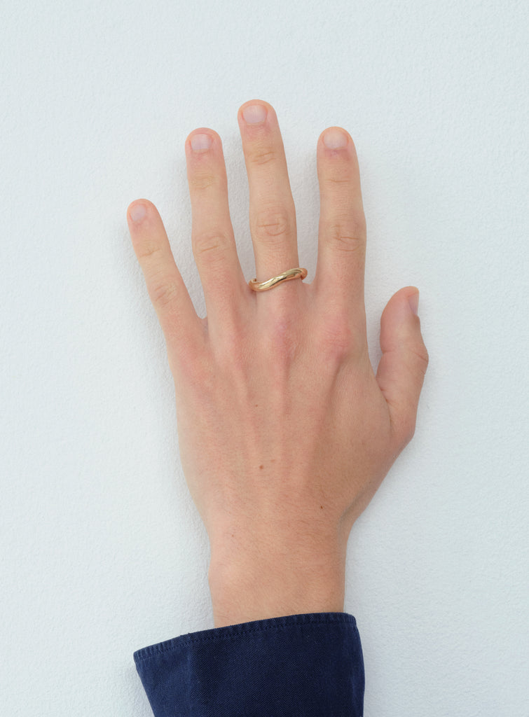 Claude gold ring