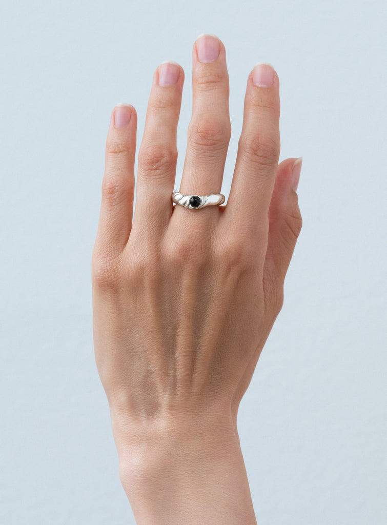 Element Ring