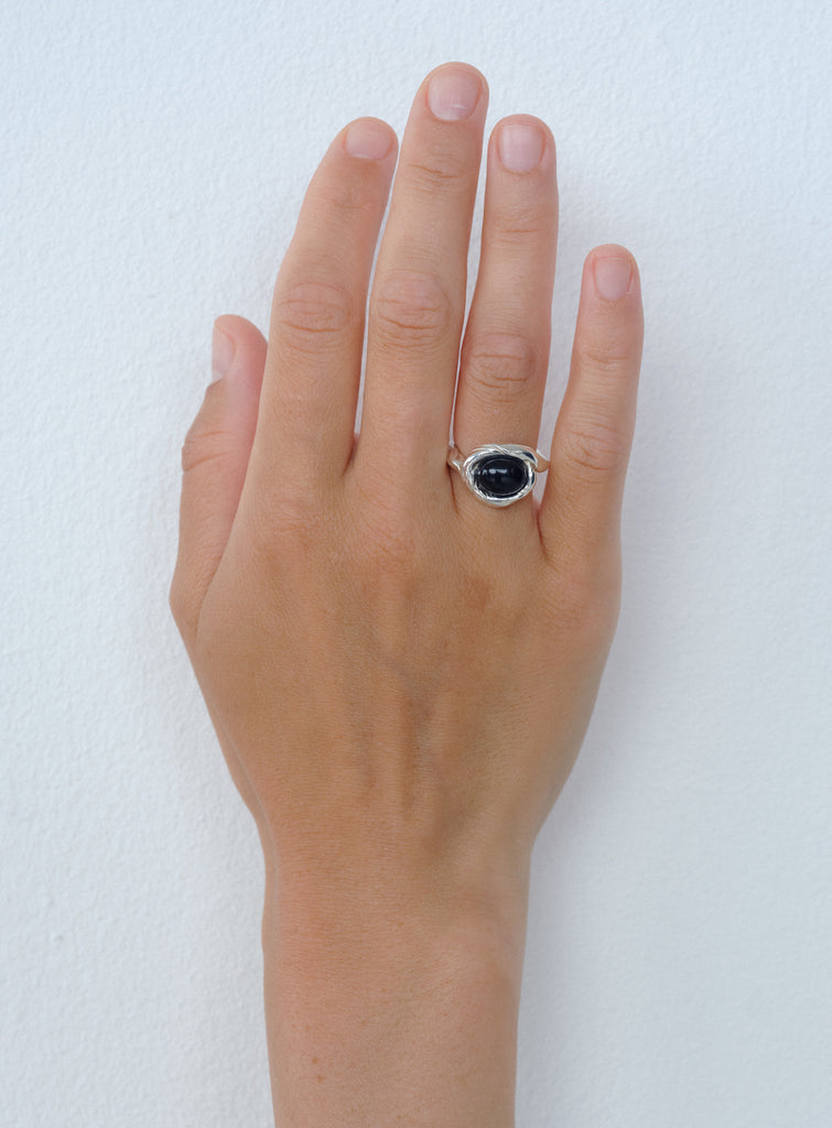 Kamma onyx ring