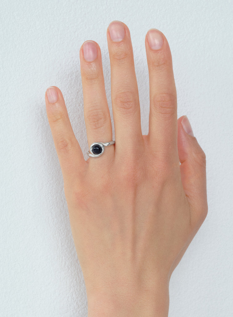 Petite lago onyx ring