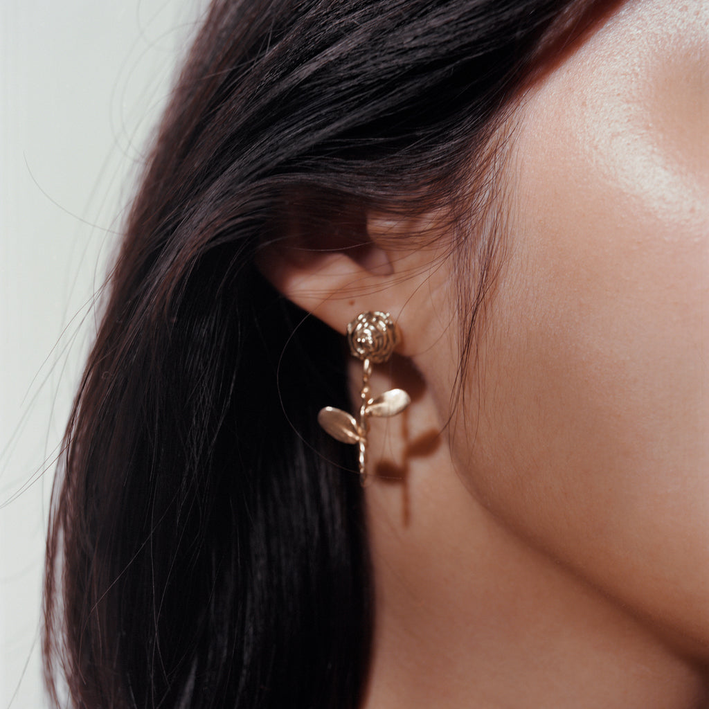 rose petite earring